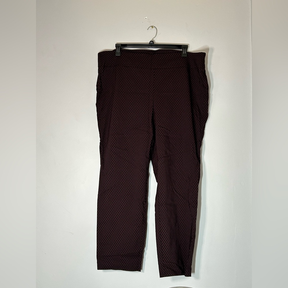 Roz and Ali Burgundy Patterned Dress Pants